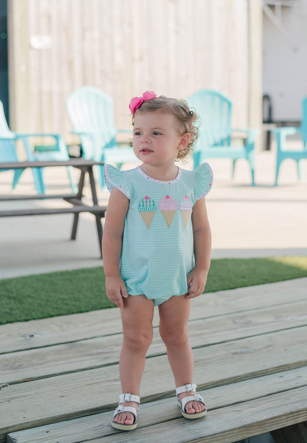 Triple Scoop Flutter Bubble