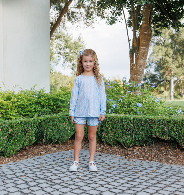 Vineyard Blooms Play Set